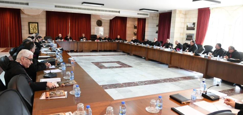 المطارنة الموارنة: نرفض المتاجرة بحياة المواطنين في الجنوب
ونحذّر من المحاولات لتمرير ترسيم مشبوه للحدود بين لبنان و  "إسرائيل"