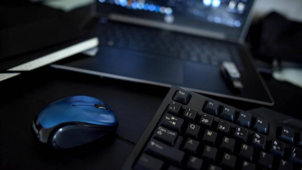الصين تندّد باتهام هولندا لها بالتجسس