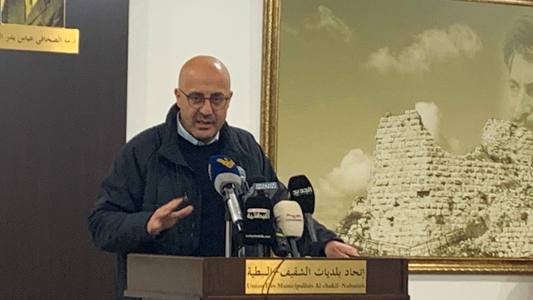 ياسين يعلن إعادة العمل بمعمل الكفور للنفايات

وانشاء مطمر بدير الزهراني...