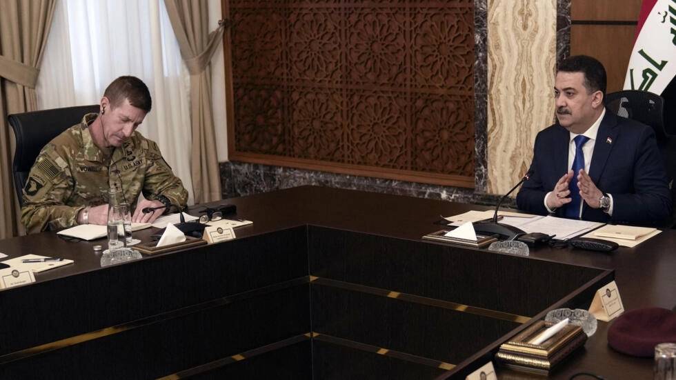 بغداد وواشنطن تستأنفان المفاوضات بشأن مستقبل "التحالف الدولي" في العراق