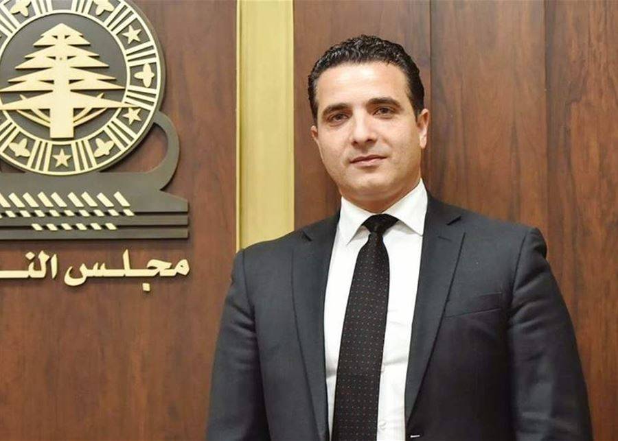 مطر لـ "الديار": ننتظر مُعجزات لحصول الإستحقاق الرئاسي
الحريري لديه شعبيّة كبيرة وحاضرة... والبلد بحاجة إليه