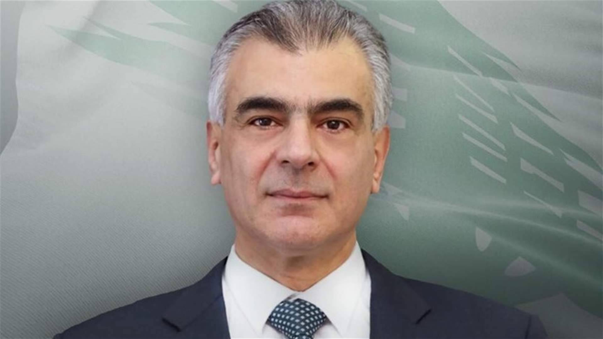 الصايغ لـ "الديار": رسالة الموفدين واحدة بأن نافذة الحلّ السياسي تضيق
الجيش واجه بسلاحه الفردي العدو عندما حاول التقدم عبر الشريط الشائك
