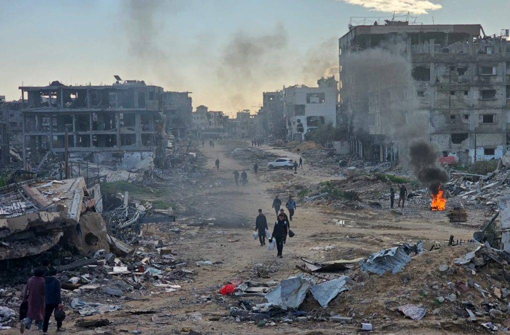 العدوان الصهيوني على غزة... بين الميدان والمفاوضات