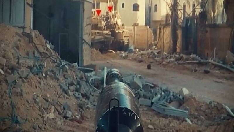 بايدن يُؤنّب نتنياهو في تمثيليّة لا تدفعه لإجراءات توقف الحرب
حماس تنتظر العدو الإسرائيلي في رفح... وقدرتها العسكريّة عالية