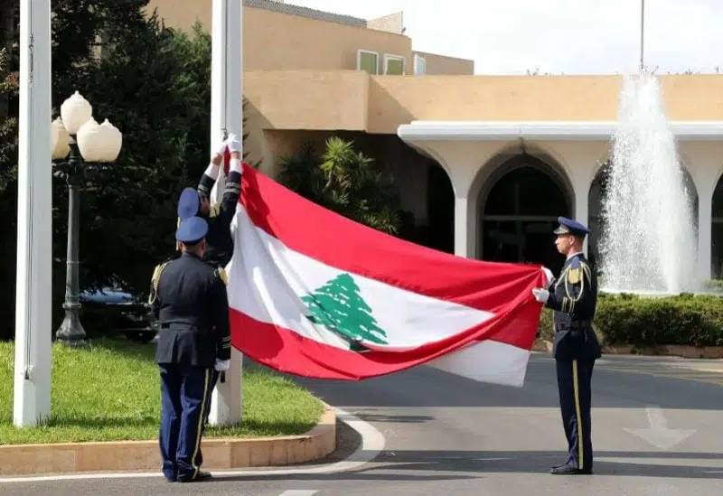 بعيداً عن "الخماسيّة" وجمودها... مُؤشرات "ثلاثيّة" على درب الرئاسة