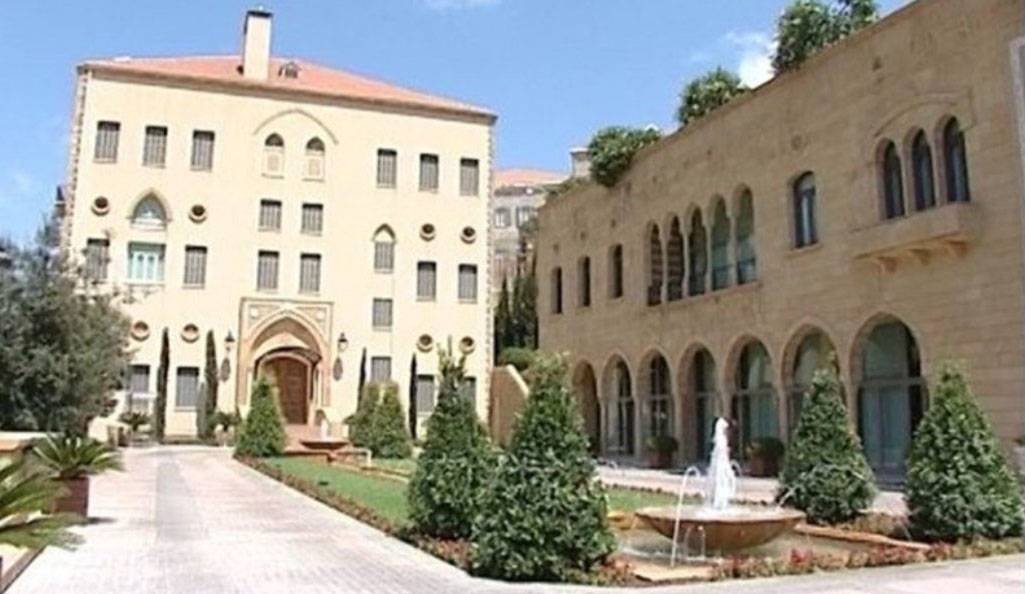 بيت الوسط يصعد مع "الحزب" في الداخل ويتجاهله جنوباً