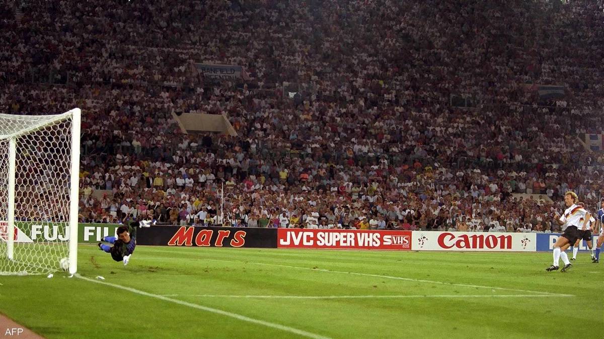 أبكى مارادونا والأرجنتين في مونديال 1990... وفاة مفاجئة لأسطورة كرة القدم الألمانية أندرياس بريمه