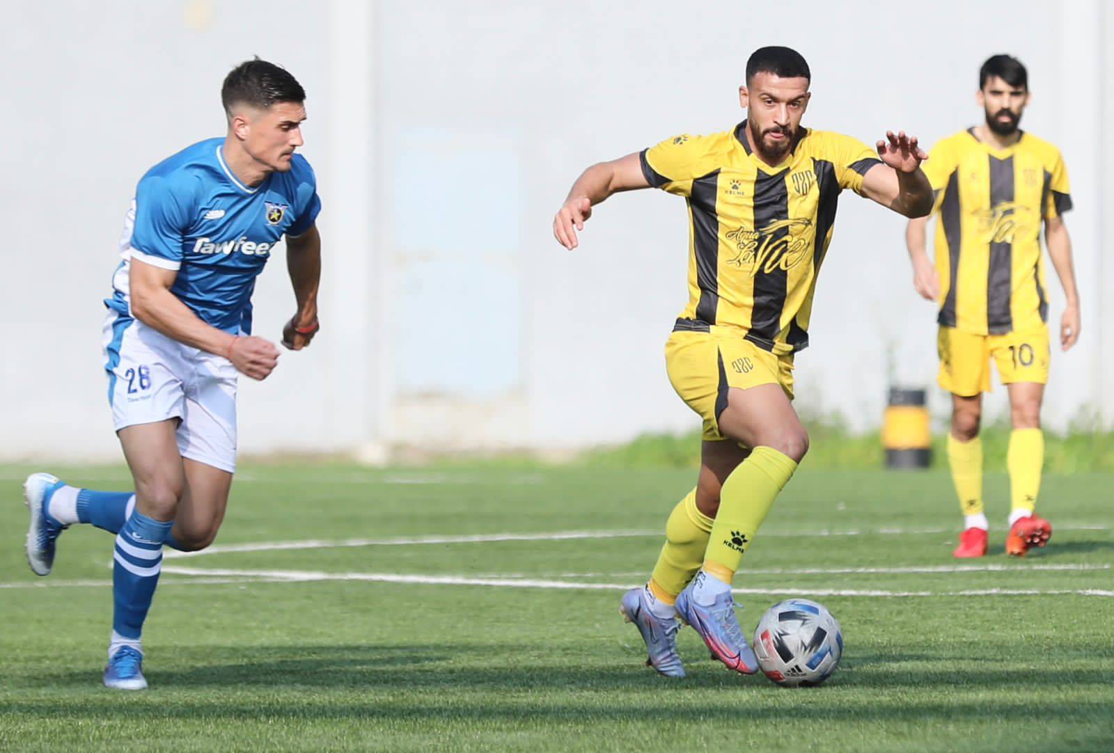 العهد يهدر نقطتين أمام الصفاء