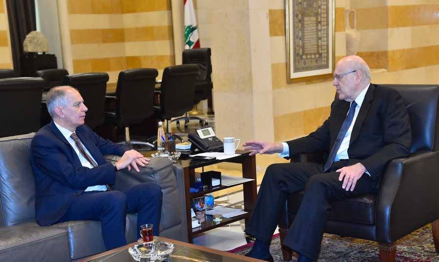 عرض مع ماغرو الوضع جنوباً
ميقاتي طلب من وزير المال وقف دفع الحوافز
الإضافيّة لبعض موظفي الإدارة العامة دون سواهم