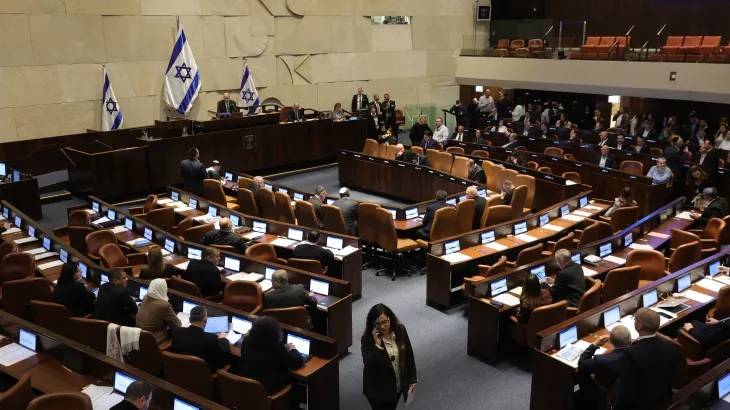 السلطة وحماس تنددان بتبني الكنيست رفض الاعتراف بدولة فلسطينية