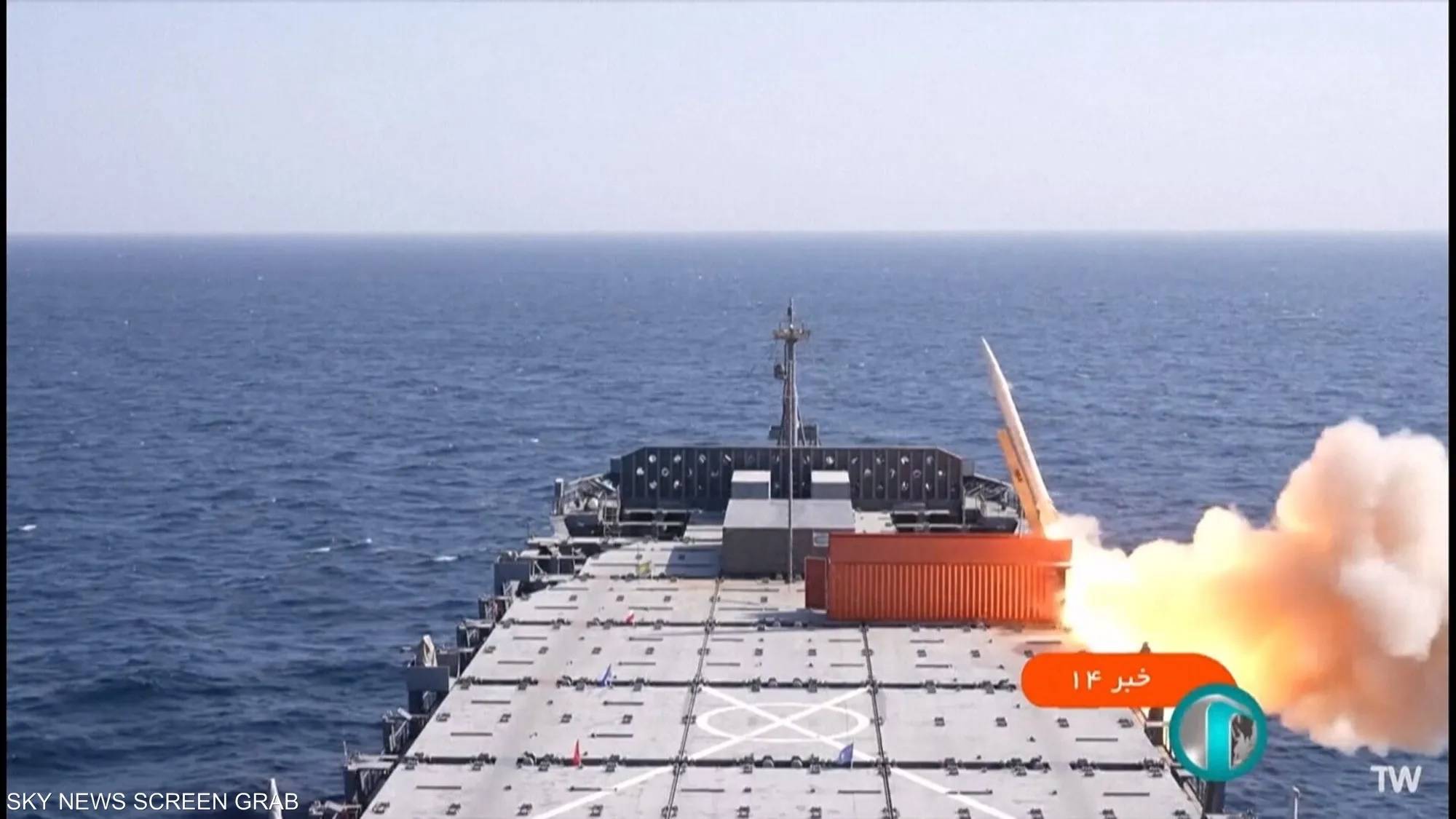 هيئة بريطانية: تقارير عن انفجار بالبحر الأحمر غربي الحديدة