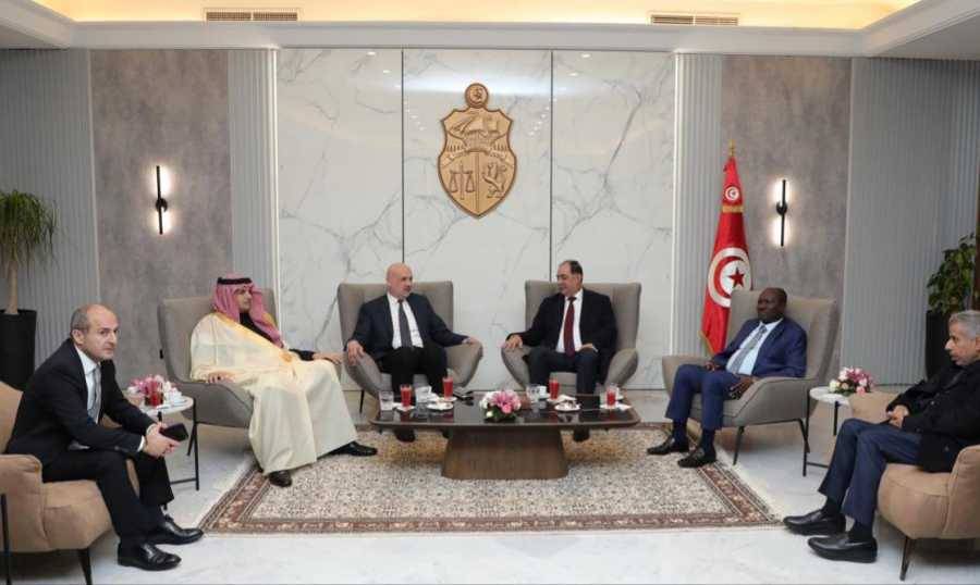 مولوي غادر الى تونس للمشاركة
بأعمال مجلس وزراء الداخليّة العرب