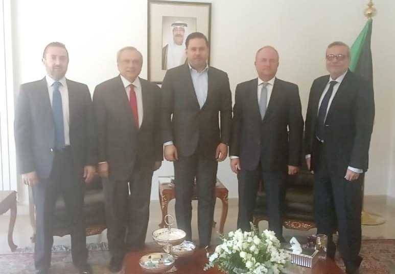 حبيب زار القائم بالأعمال الكويتي وعرض لاهمية
دعم "الصندوق العربي" لمصرف الاسكان
