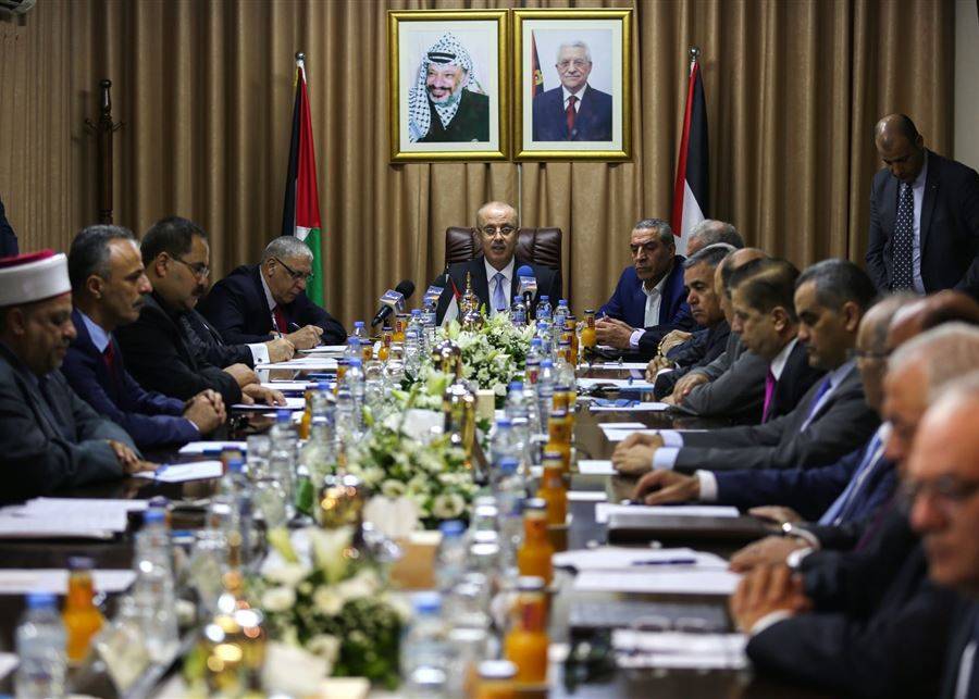 الحكومة الفلسطينية تضع استقالتها بتصرف عباس