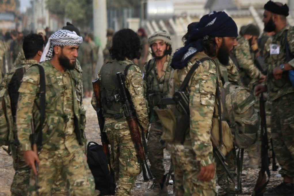 واشنطن تعيّن قائداً جديداً لـ "جيش سوريا الحرة"