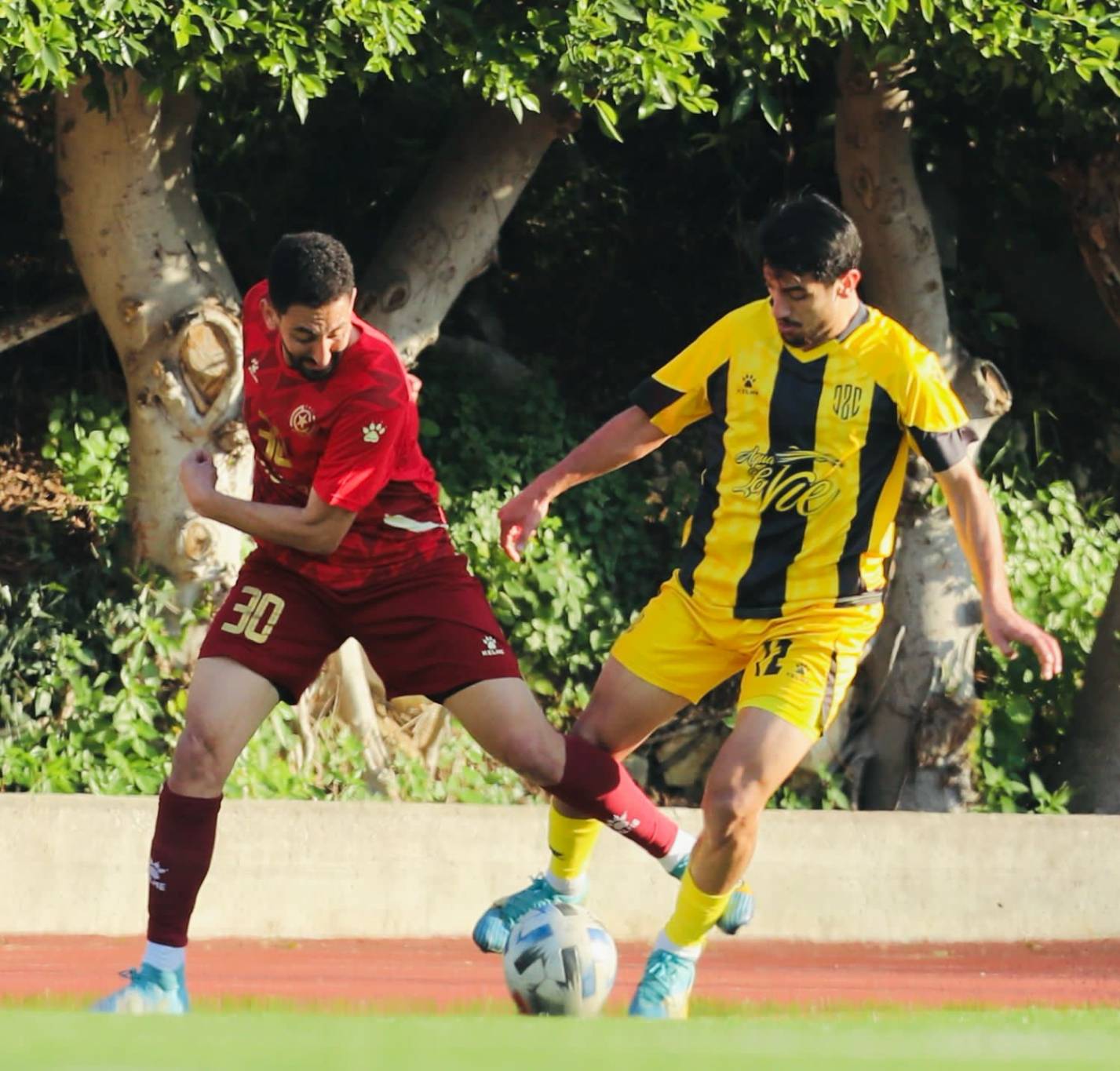 قمة العهد والنجمة تنتهي بالتعادل (1-1)