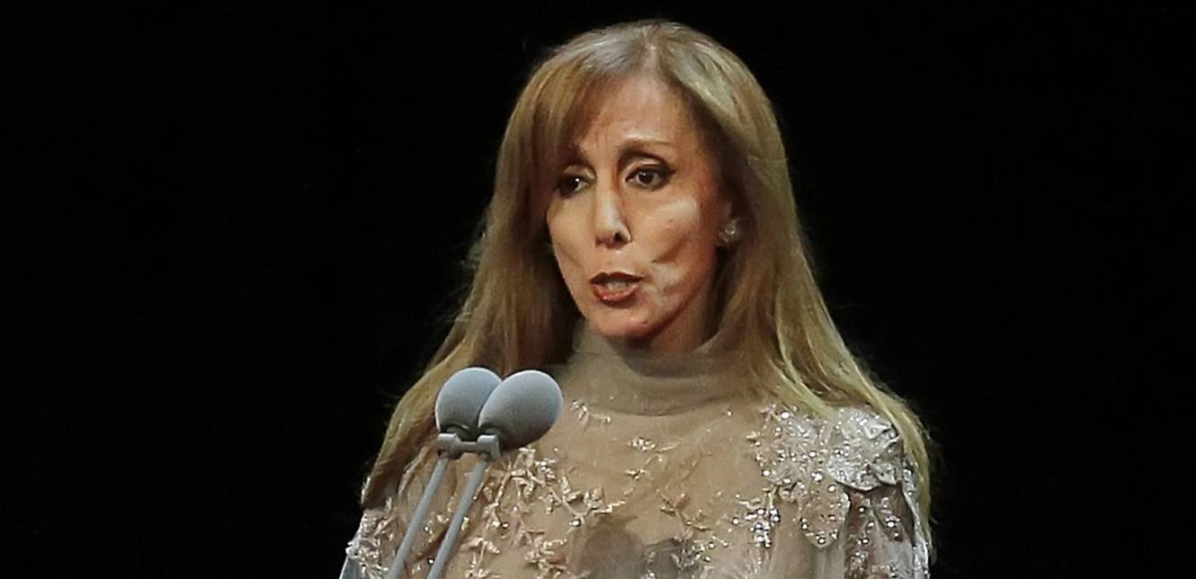 ضجة على مواقع التواصل... ما حقيقة رفض فيروز لعرض مغري مقابل الغناء في السعودية؟