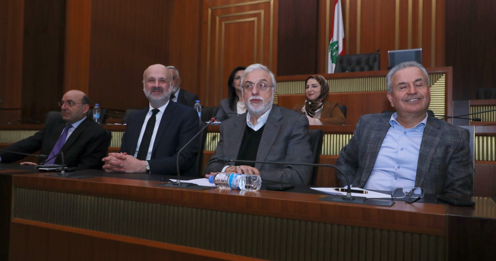 "لجنة الدفاع" بحثت في الإستحقاق البلدي والإختياري
الصمد: تأكيد وحرص على إجرائه في موعده
