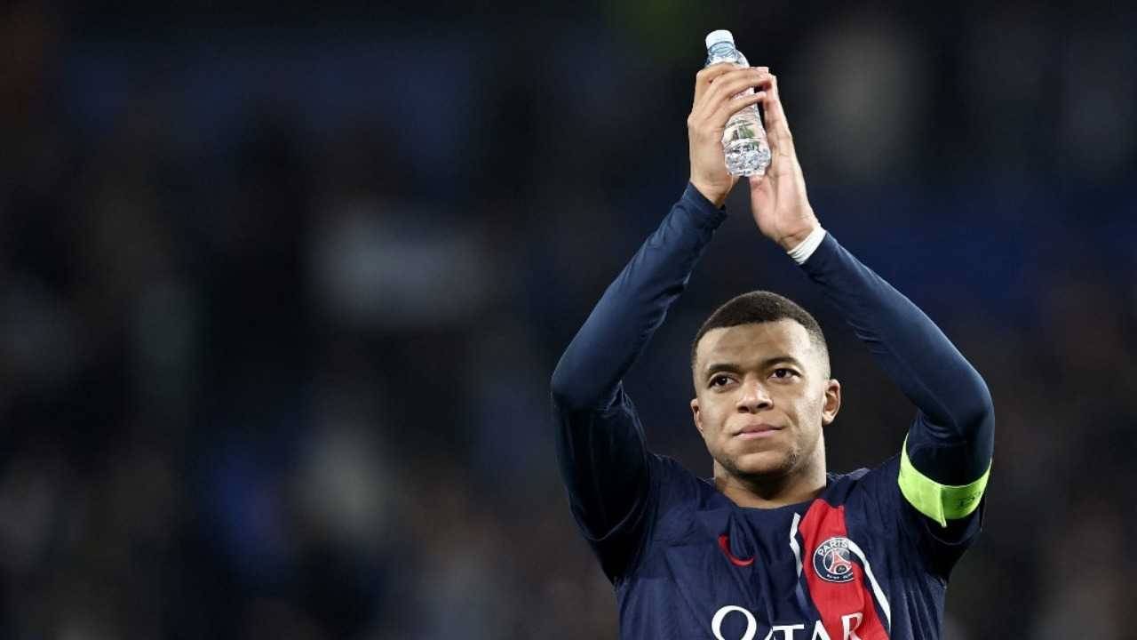 مزيد من الدراما في قصة مبابي.. الخليفي يرفض تأكيد الرحيل ويقر ببناء "شيئاً من أجل المستقبل"