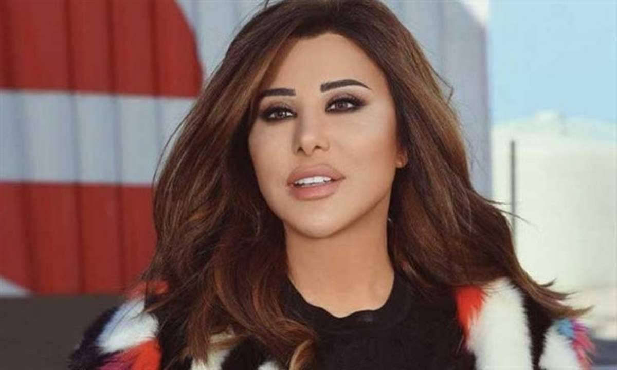 نجوى كرم تنفعل بسبب القيادة في بيروت