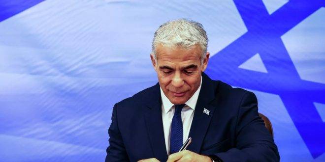 لابيد: بقاء نتنياهو سيؤدي لكارثة أخرى بـ “إسرائيل”
