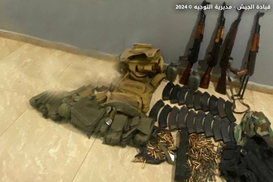 الجيش: توقيف مُواطن في عكار والتحقيق
مع فلسطيني سلّم نفسه الى مديرية المخابرات