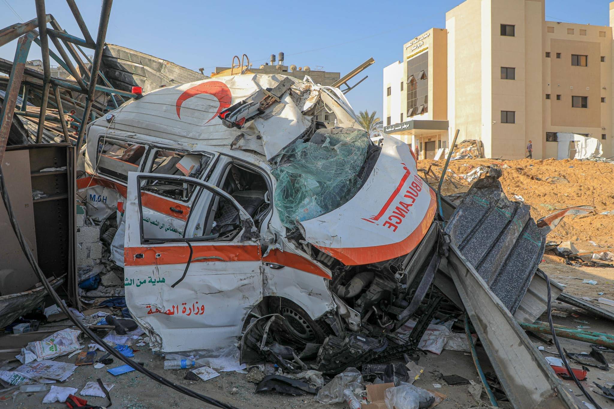 المقاومة تستمر بالتصدي للاحتلال...وعملية مزدوجة في الضفة
تاييد دولي لـ «المرفأ الاميركي»... بايدن: حل الدولتين الطريق الوحيد للامن