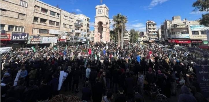 المطالبات الشعبية بإسقاط الجولاني تتسع