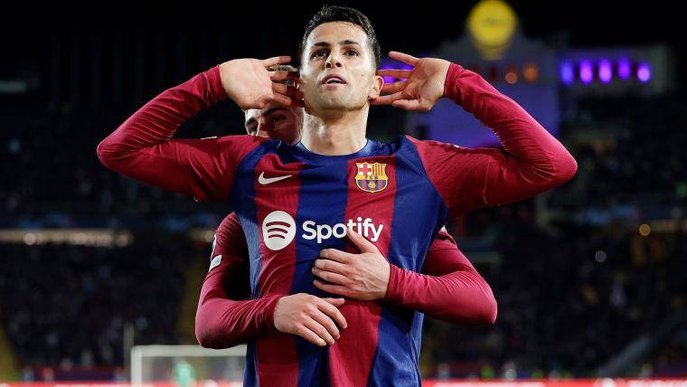 بعد سنين عجاف.. برشلونة في دور ربع النهائي بعد تخطيه نابولي
