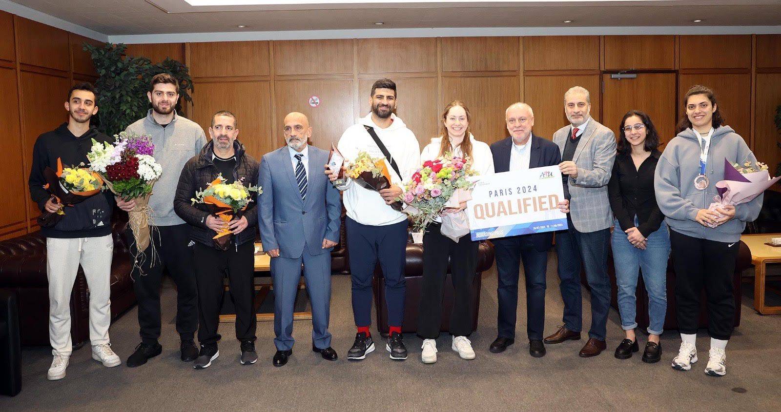 عودة بعثة التايكواندو من الصين
والكلمات نوّهت بانجازات الاتحاد والبطلة عون