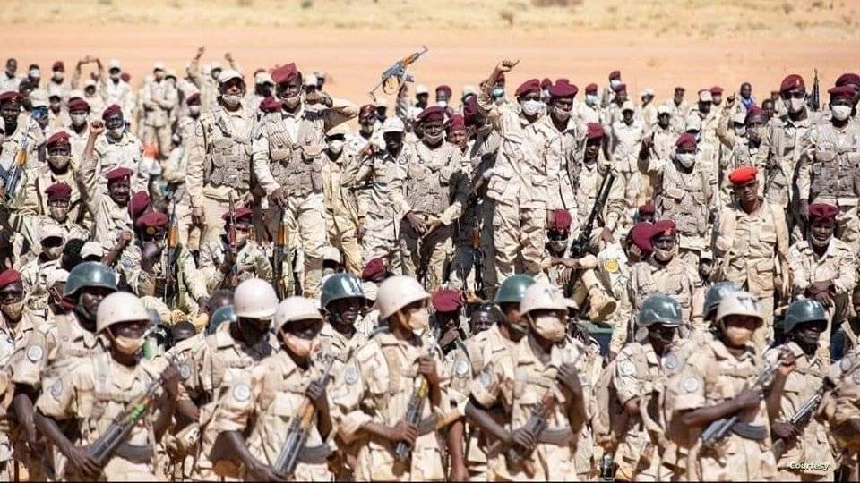 الدعم السريع يجند السودانيين قسرًا ويحاربهم بالتجويع