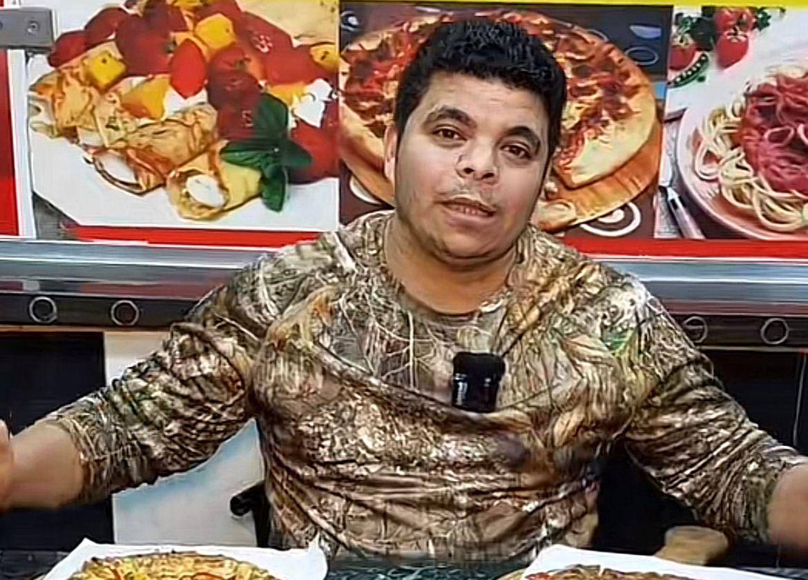 عمرو بيلا : هناك محاولات لسرقة تاريخ المطبخ المصري.. والفسيخ أشهر الأكلات
