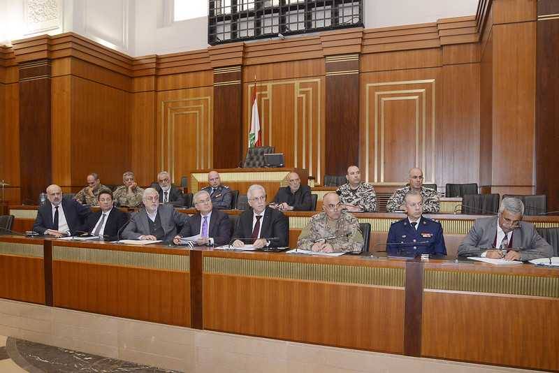 لجنة الدفاع توصي الحكومة بمعالجة رواتب المتطوعين في ملاك الدفاع المدن
