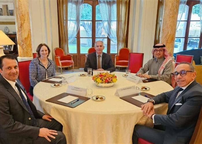 سفراء "الخماسيّة" يستأنفون جولتهم بعد عيد الفطر: للوصول الى آليّة للتشاور يُوافق عليها الجميع