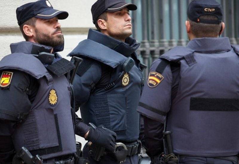 الشرطة الإسبانية تداهم مقر اتحاد كرة القدم ومنازل موظفين كبار... والسبب؟