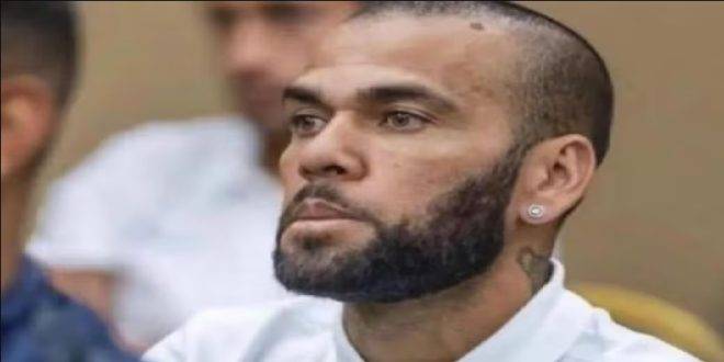 بعد الإفراج عنه.. داني ألفيس يتعهد بالبقاء في إسبانيا