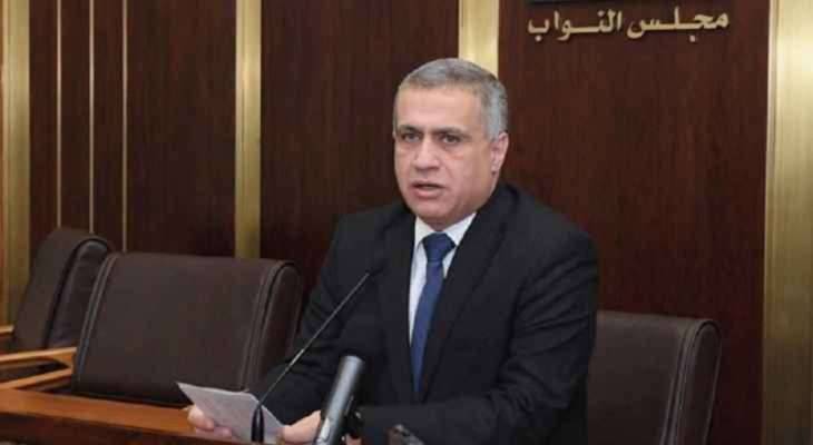 طرابلسي: صندوق تعويضات المعلّمين نحو الإفلاس 
والمسؤوليّة يتحمّلها من رفض القانون وميقاتي