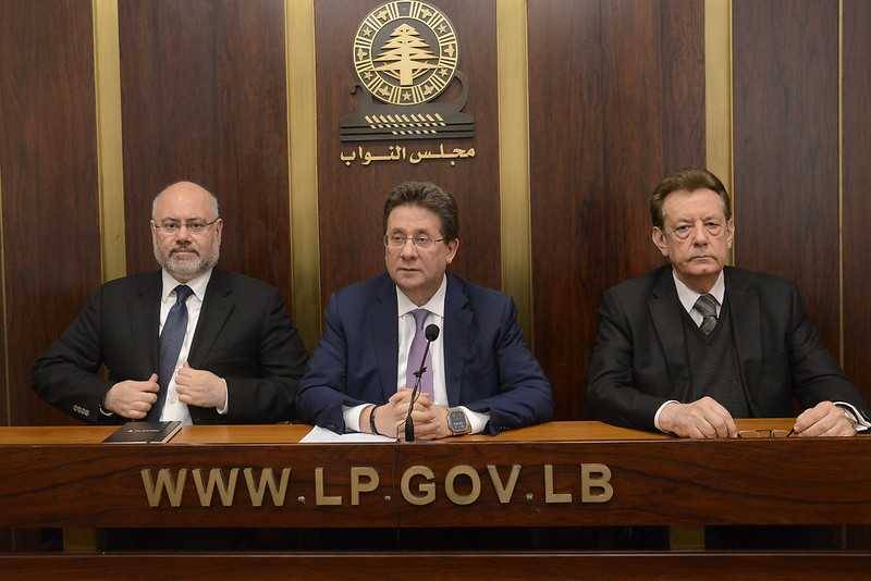 "لجنة المال" ناقشت الملف الإستشفائي
الأبيض: الإنجاز الأكبر أنه بات للدواء اعتماد خاص
كنعان: تعهّد بفتح السقوف الماليّة للمستشفيات وفقاً للحاجة