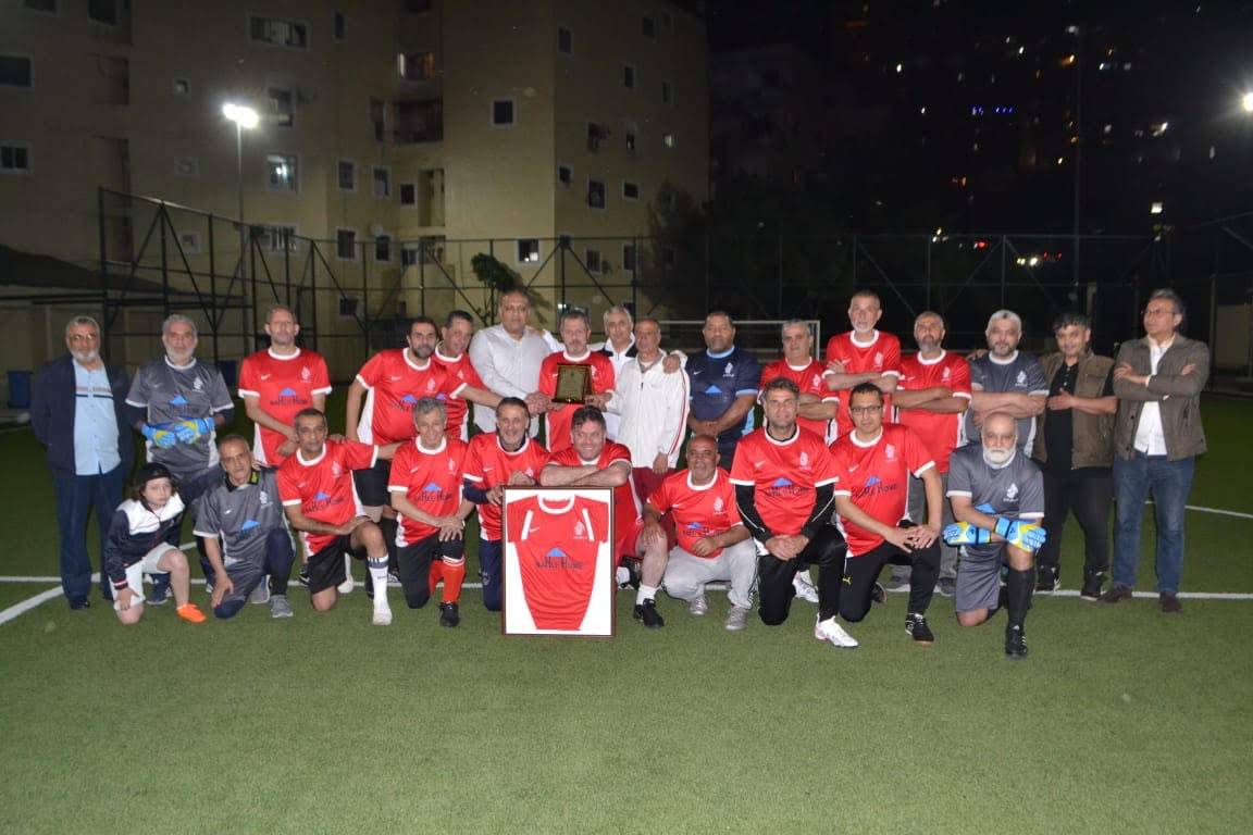 تجهيزات من نحلة لقدامى نادي الشراع وتكريم ريفي