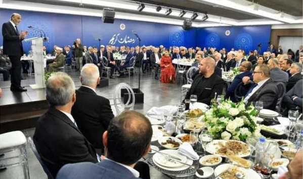 جعجع في إفطار معراب: على الحكومة
العمل فوراً لتطبيق القرار 1701