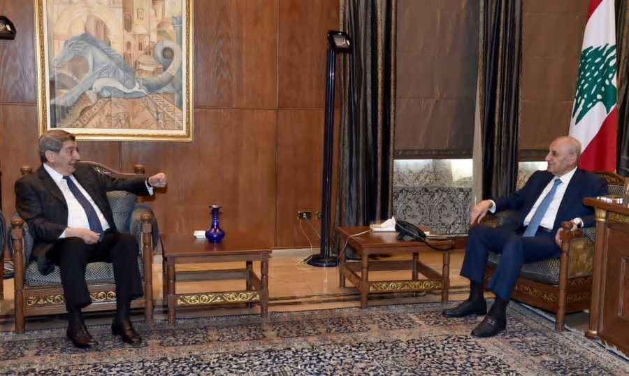 بري: التأكيد على ضرورة
الحفاظ على حقوق المودعين