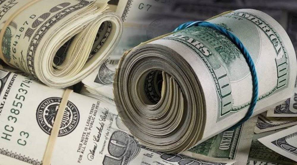 الدولار يرتفع وسط تراجع آمال الخفض المبكر لأسعار الفائدة