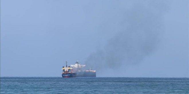 هيئة بريطانية: إطلاق صاروخين نحو سفينة قرب الحديدة
