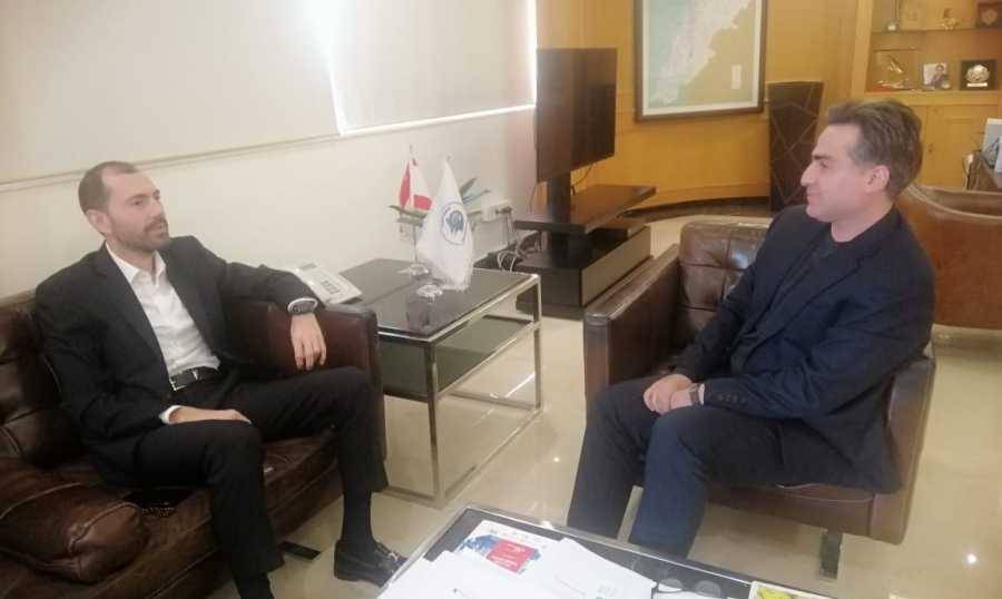 حمية تابع صيانة الطرق في المنية