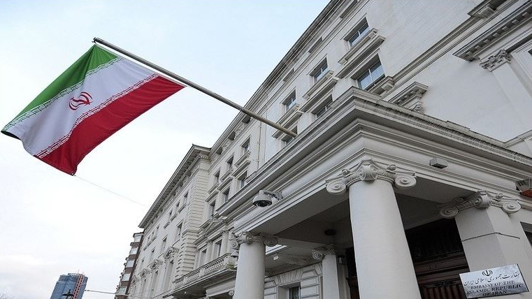 السفارة الإيرانيّة: فتح سجل التعازي
بشهداء تفجير دمشق الاثنين المقبل