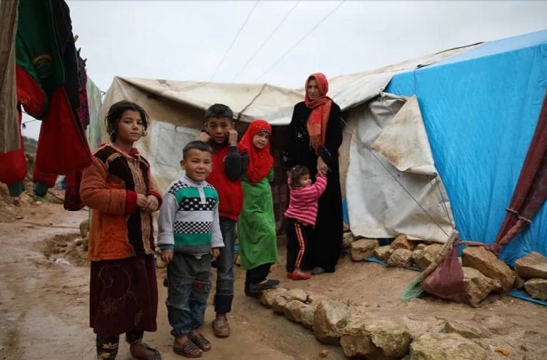 حادثة جيبل تحرّك ملف النزوح السوري بالتزامن مع زيارة الرئيس القبرصي
الأمن العام نظم عودة للنازحين قبل شهرين... والضغط الخارجي يؤخرها
