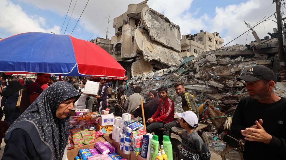 لليوم الـ 184 الإحتلال يُواصل الإبادة الجماعيّة في غزة... ضغوط أميركيّة على «إسرائيل» للتوصل الى تسوية
الأمم المتحدة: الوضع كارثي والسكان يُعانون من آلام لا تُوصف... و«العفو الدوليّة» تجدّد الدعوة الى فتح طرق للإغاثة
