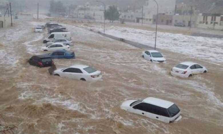 السيول تودي بحياة 16 شخصا في سلطنة عمان
