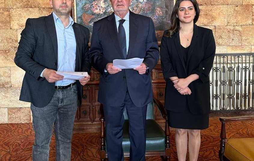 مذكرة تعاون بين نقابة الفنادق

ومنتدى الجمال والصحة الجسدية والنفسية ‎