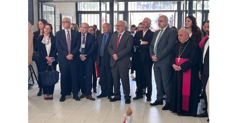 افتتاح معرض "الابواب المفتوحة "وفرص العمل للجامعة اللبنانية